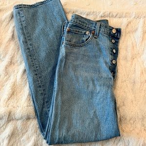 LEVIS Ribcage Straight Jeans Size 30